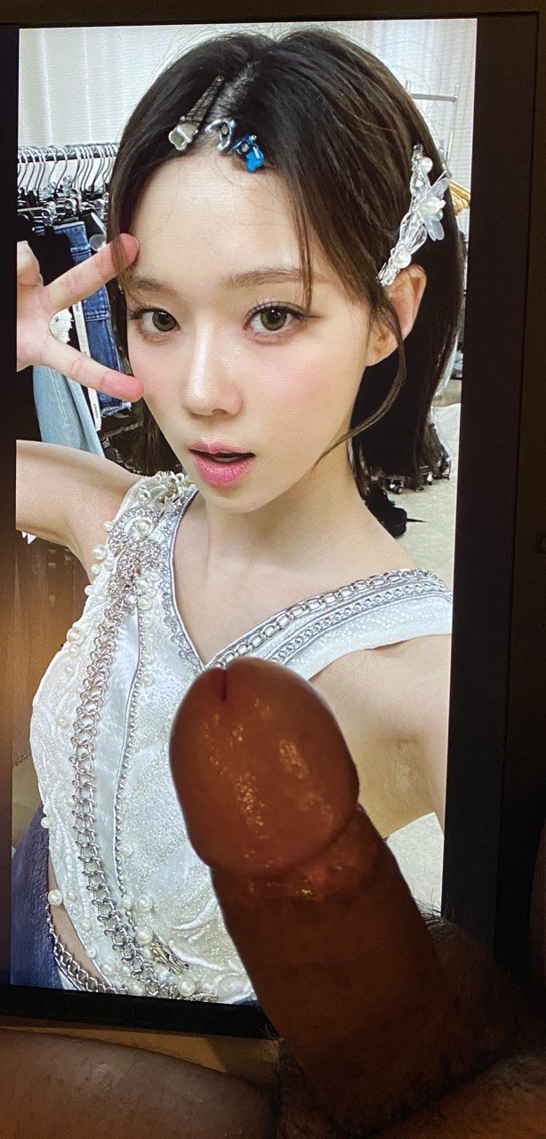 fLNd46EL KPOP HOTTIES - ASSORTED COCK TRIBUTES 07.jpg